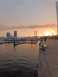 Sunset strolls at Victoria Harbour 