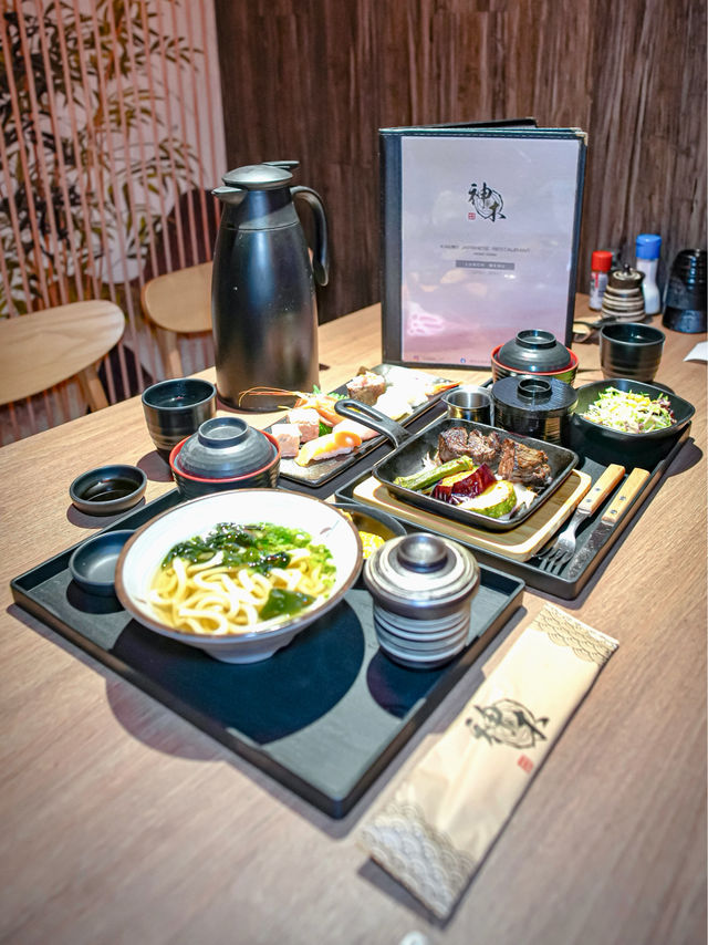 午市定食多款式，神木頗有吸引力