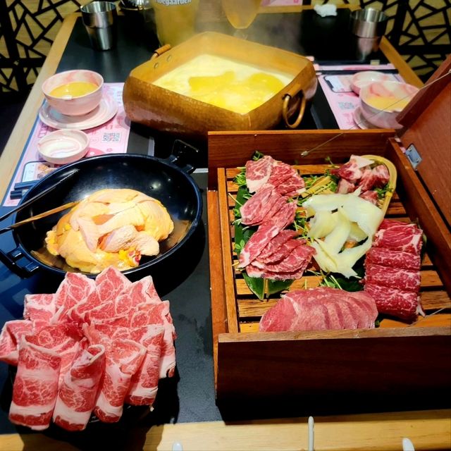 尖沙咀宮廷式火鍋店👸