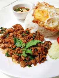 ฟาร์มสุข คาเฟ่   พังโคน