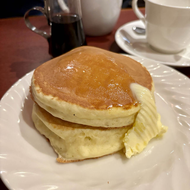 【大阪・東梅田】1973年創業のコーヒーと時代を味わう「喫茶サンシャイン」