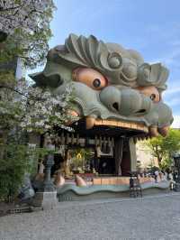 【大阪観光】大きな口の獅子殿が迫力満点の神社⛩