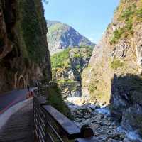 洞山：神奇絕景，感受大自然的鬼斧神工