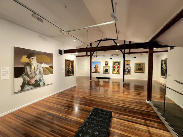 Cairns Art Gallery