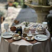 Afternoon tea with  Chuanpisamai house 
