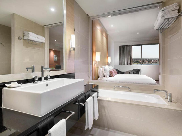 Pan Pacific Perth