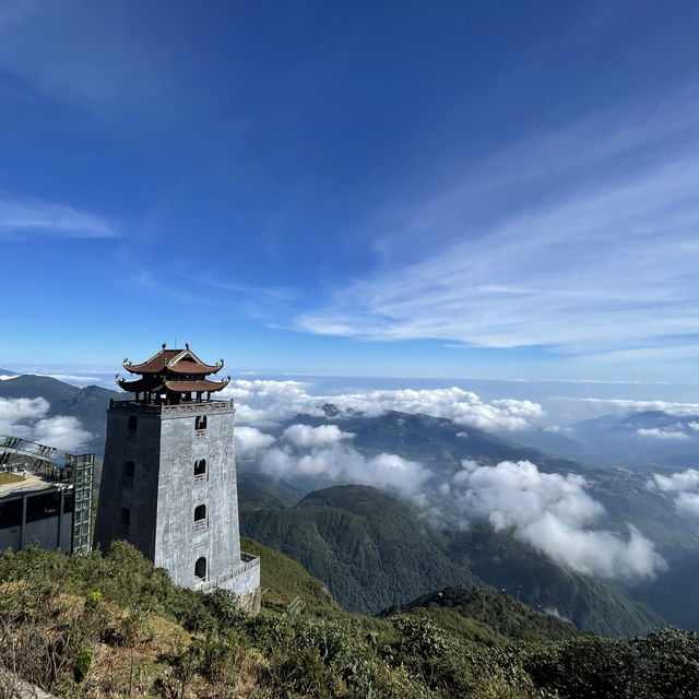 【ファンシーパン山】ベトナム北部のサパから行ける絶景の山