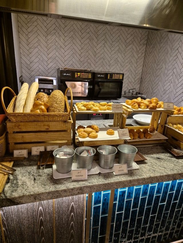 Breakfast at Shook! KL