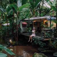 ที่พักติดลำธาร สุดชิล ดอยสะเก็ด🏕️🌳