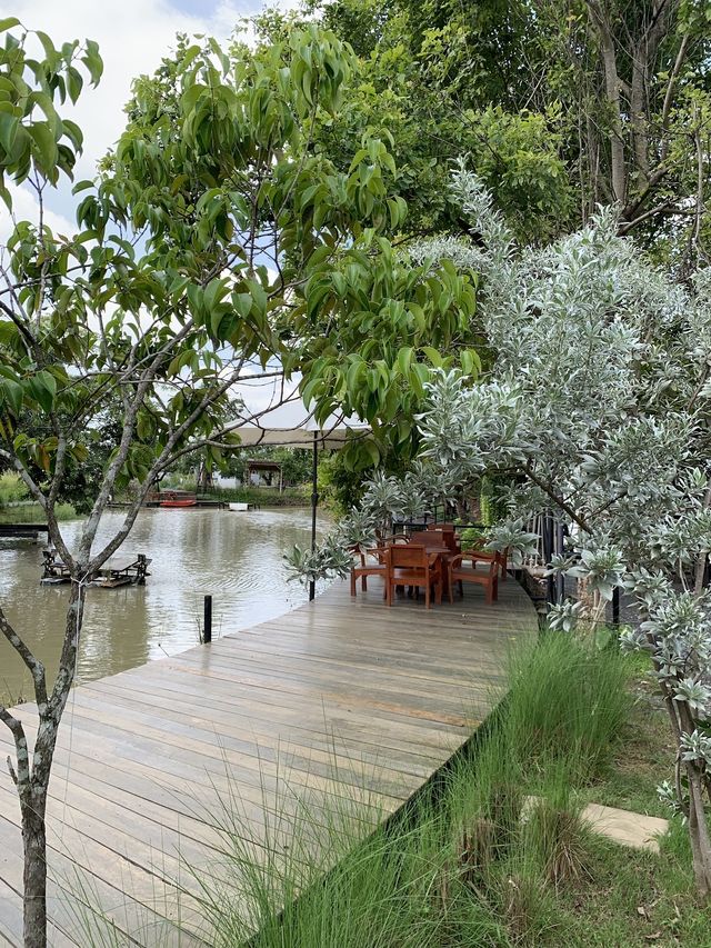 บ้านสวนรอยจรัล
