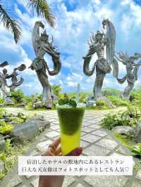 【バリ島】ウブドにある巨大な彫刻の天女がいるレストラン
