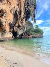 หาดไร่เลย์ สวรรค์ของนักปีนผา