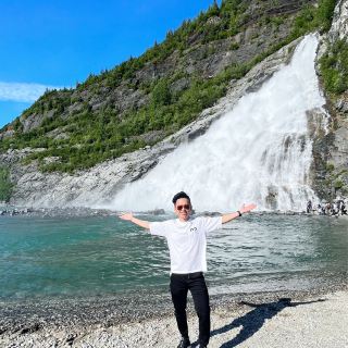 Alaska Magnificent Glacier & Nugget Falls 