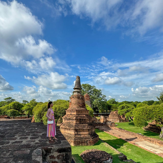 Wat Ratchaburana: Perfect Weather at a UNESCO World Heritage Gem!