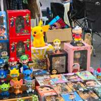 ตลาดมือสอง ถนนคนเดิน ช่างชุ่ย รวมตัวสายอาร์ต 