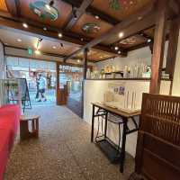 Candy Apple ร้านแอปเปิ้ลเคลือบน้ำตาล เกียวโต