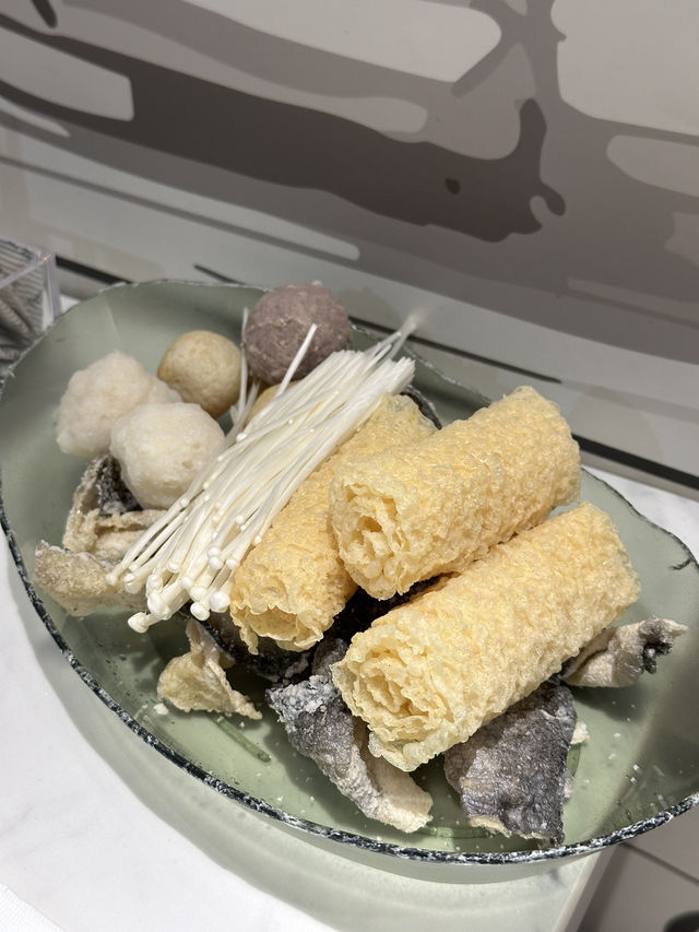 愉景新城泰式任食火鍋