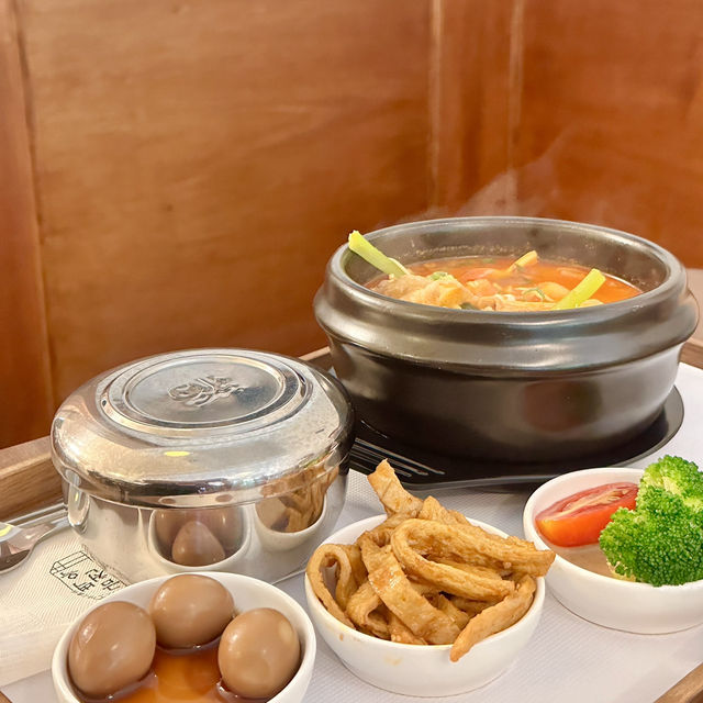 台南｜懷舊復古風的韓式料理-金川碧玉