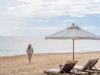 พักผ่อน ทะเลสวย หาดทรายนุ่ม Beach Vibe ดี