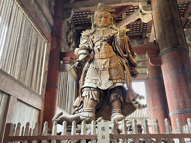 東大寺/ 祈禱天下太平的宏偉寺院