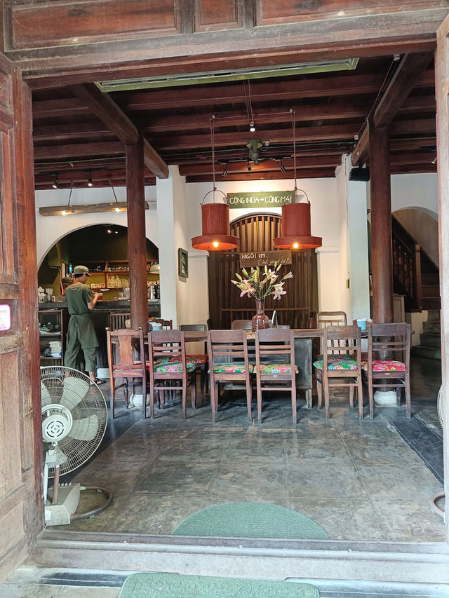 Wartime cafe vibe 
