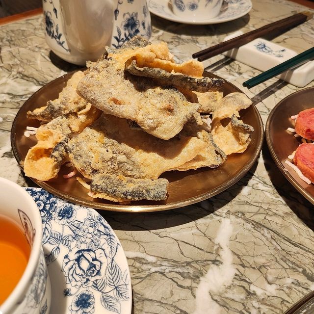 香江花月 $1牛圈 玫瑰火鍋 打卡首選