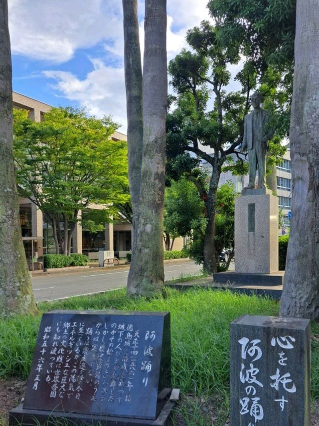 【しんまちボードウォーク:徳島県徳島市】ゆっくり落ち着く川沿いの散歩道🚶‍♂️