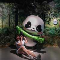 Into Giant Panda Land!