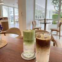 Double 3 Cafe