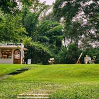 Favor Field Cafe สวนผึ้ง ราชบุรี