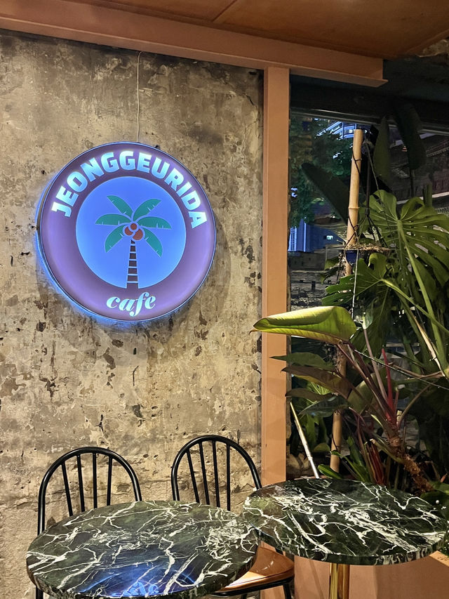 여기가 정글이야, 카페야!?🌴
