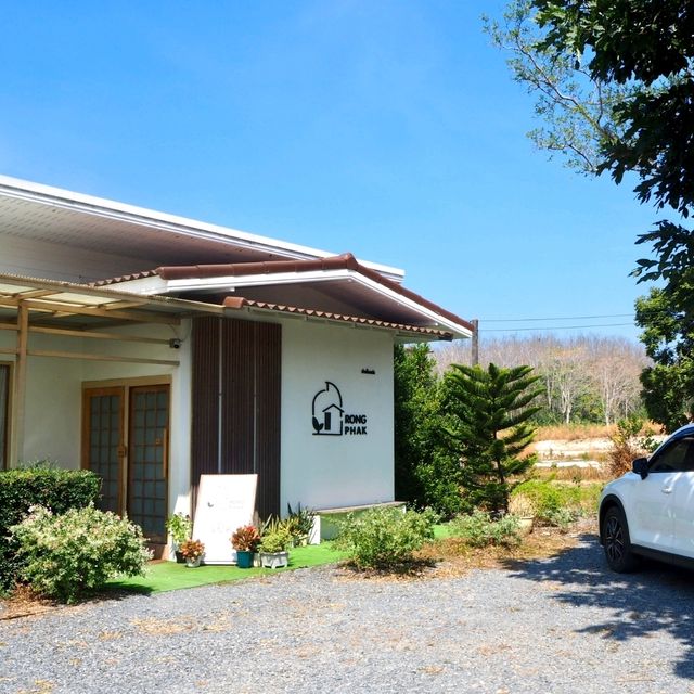 🏡BAAN RONG PHAK คาเฟ่จันทบุรี