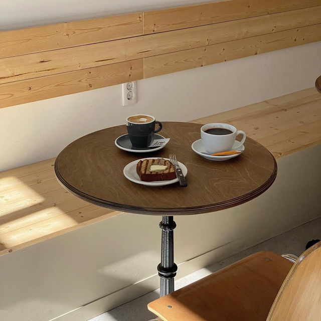 Lowtide Cafe Busan
