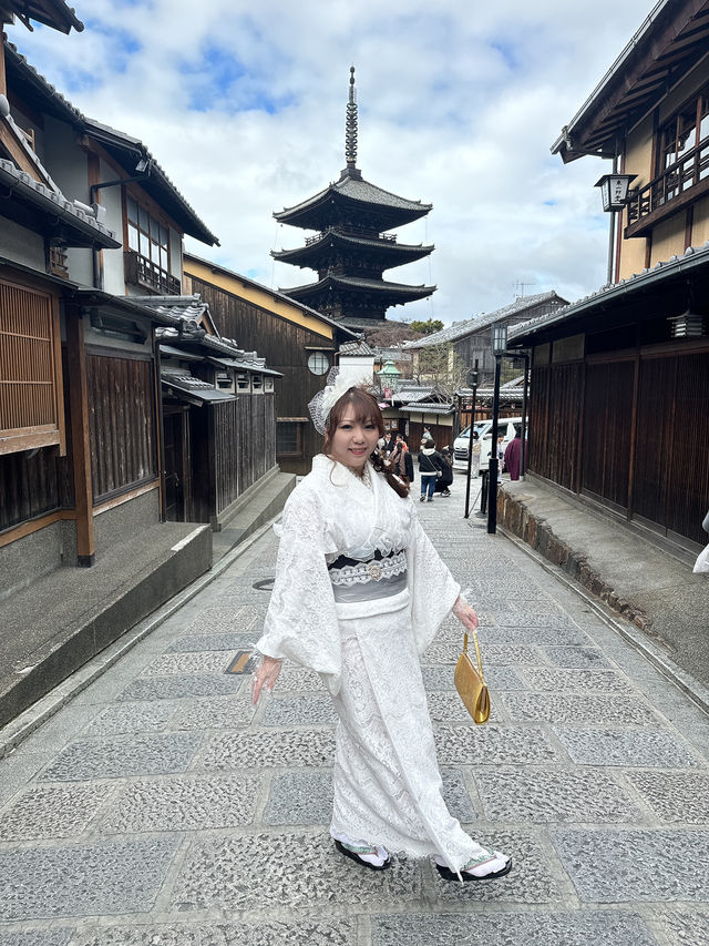 來京都一定要體驗最流行的大正浪漫風和服