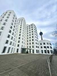 The vibrant city of Düsseldorf 