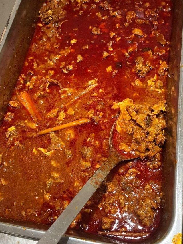 ASAM PEDAS HEAVEN, HEAD TO RESTORAN ZAHRIN