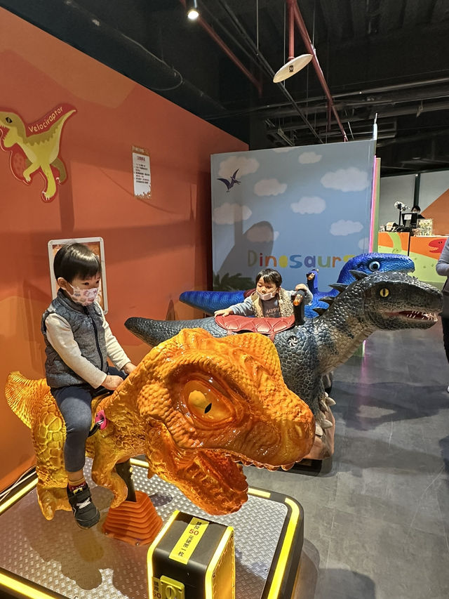 科教館 泰坦恐龍展