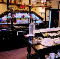 English Charm Breakfast At Lakehouse Restuarant