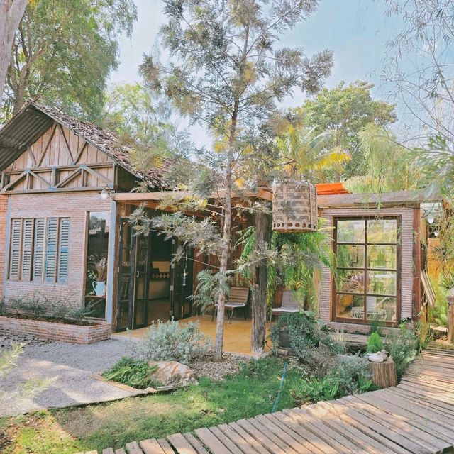 คาเฟ่บ้านไม้