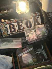 홍대에서 요즘 핫한 소품샵 BEOK🪴 데이트 장소로 어때요?