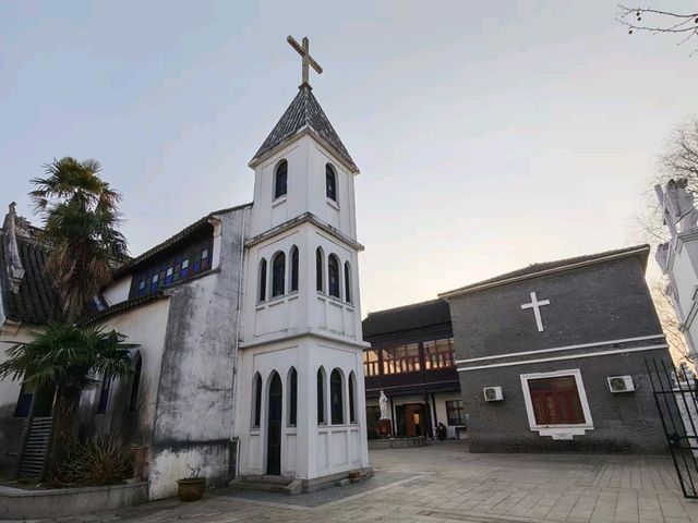 Catholic Church: A Blend of Eastern and Western Architecture