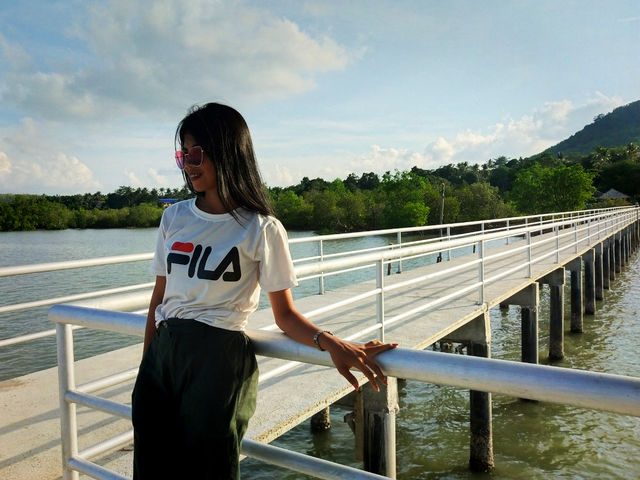 ชุมชนเล็กๆ บนเกาะลันตาน้อย จังหวัดกระบี่ 