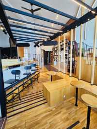 首爾新村 | ARC 書店＆咖啡館 📚☕️熊熊超級可愛的