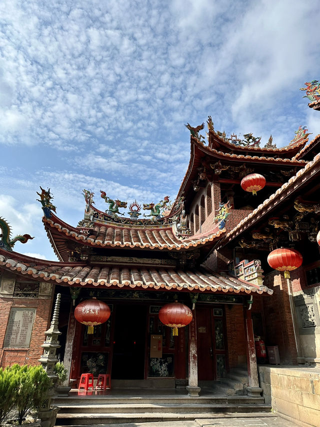 The Living Mountain: A Pilgrimage Through Qingshuiyan's Ecological Sanctuary