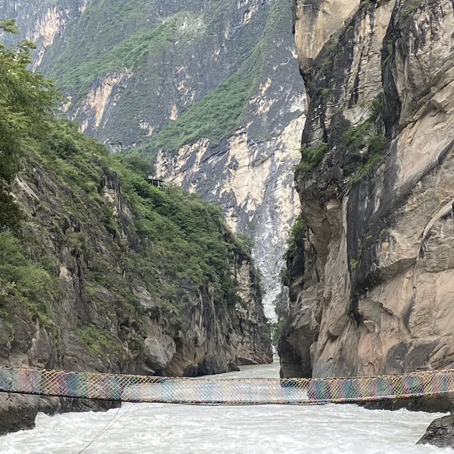 The Breathtaking Beauty of HutiaoXia