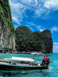 🌴🌊Phi Phi Islands – A Tropical Dream Come True🌊🌴