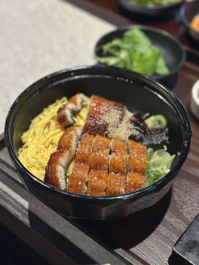 고급 장어 요리가 맛있는 🍛 역삼동 가든 감성 맛집투어 여행가이드 💛