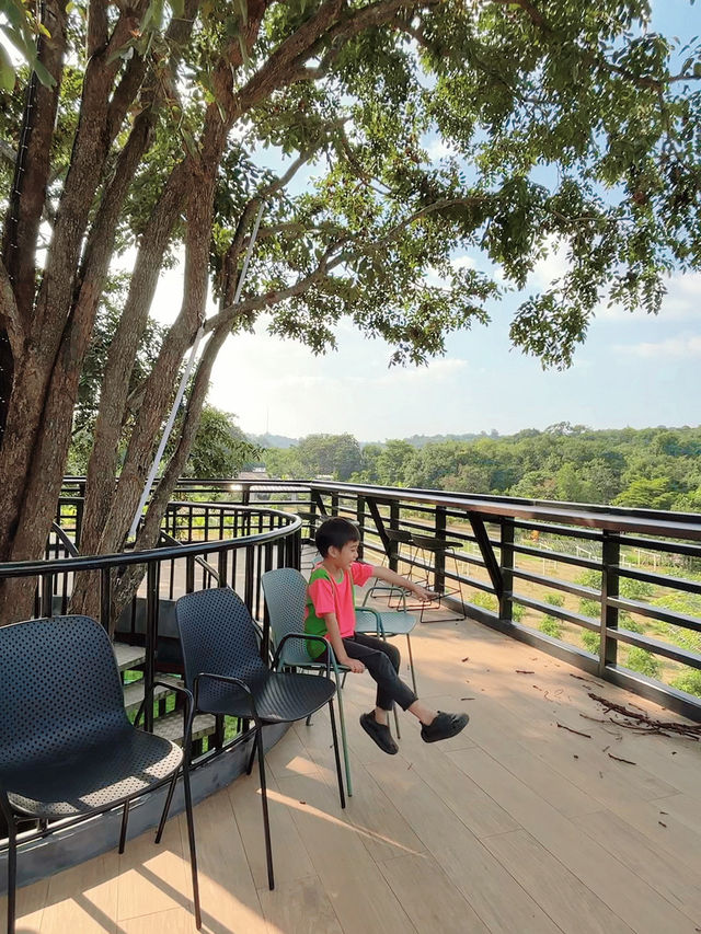 มาเที่ยวเทพสถิต ต้องมาที่ ”สวนสวย 168 บ้านไร่“ 