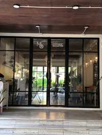 Mother Roaster จิบกาแฟชมวัง
