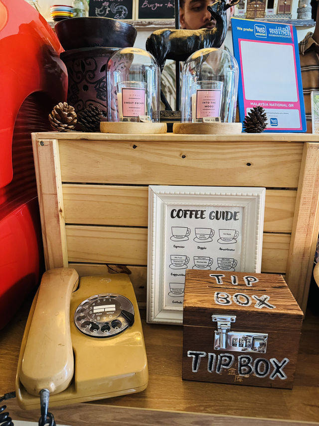 Brunch at Cara Caro: A Vintage Daydream